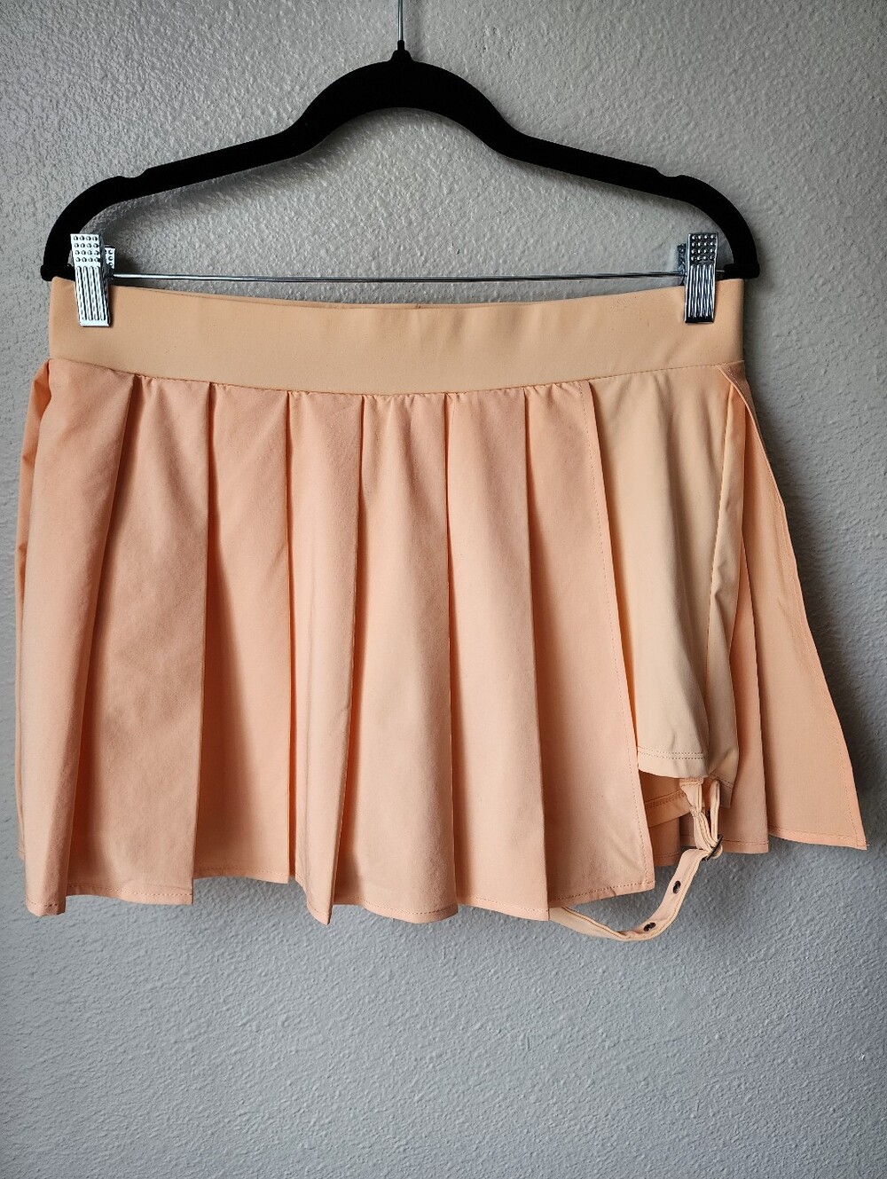 Halara Breezeful™ High Waisted Pleated 2-in-1 Pocket Adjustable Buckle Mini - Picture 6 of 13